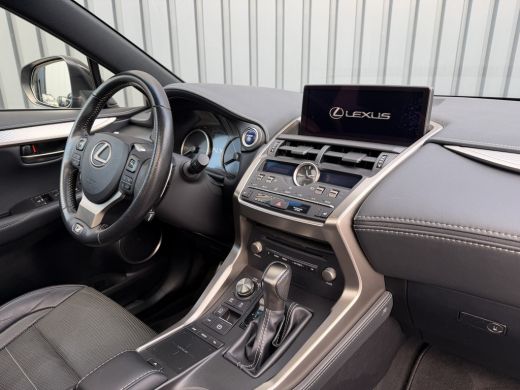 Lexus NX 300h AWD F SPORT | Pano dak | 12 mnd BOVAG Garantie | Rijklaar!! ActivLease financial lease