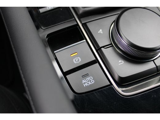 Mazda 3 2.0 e-SkyActiv-G M Hybrid 122 Comfort met Bose | Achteruitrijcamera | Audio installatie premium |... ActivLease financial lease