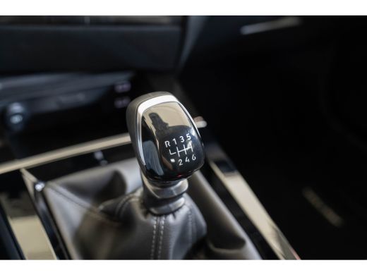 Opel Astra Sports Tourer 1.2 Business Edition | Tot 8 Jaar Garantie | Camera | Navigatie | Climate Controle ... ActivLease financial lease