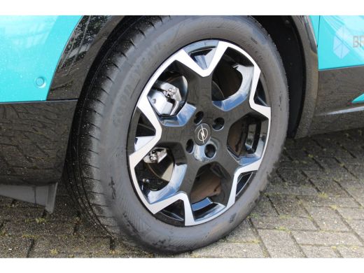 Opel Mokka 1.2 Turbo Hybrid GS / Navigatie / Camera / Keyless / Dodehoek / Stuur -en Stoelverwarmd / 18'' LMV ActivLease financial lease