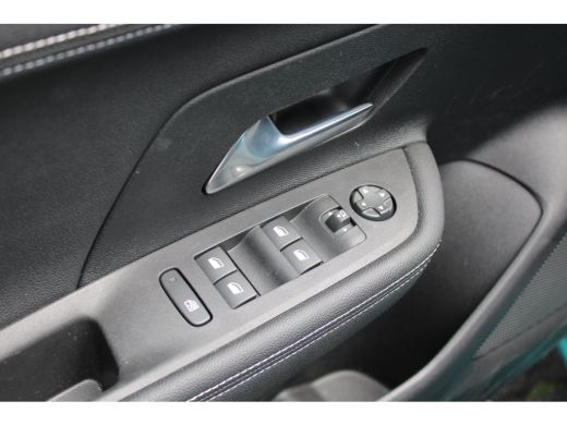 Opel Mokka 1.2 Turbo Hybrid GS / Navigatie / Camera / Keyless / Dodehoek / Stuur -en Stoelverwarmd / 18'' LMV ActivLease financial lease