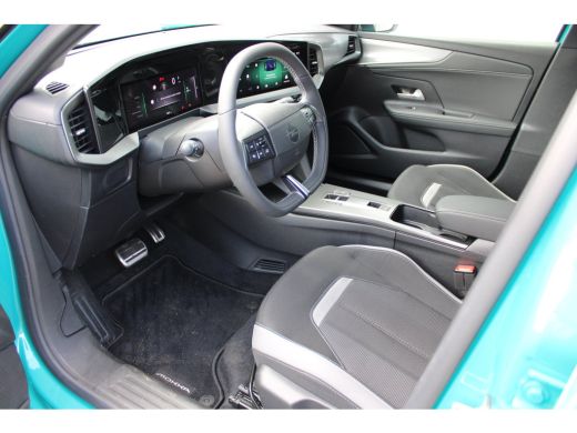 Opel Mokka 1.2 Turbo Hybrid GS / Navigatie / Camera / Keyless / Dodehoek / Stuur -en Stoelverwarmd / 18'' LMV ActivLease financial lease