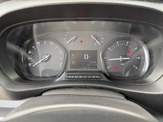 Opel Vivaro 2.0 CDTI 123 PK Euro 6 L2H1 Innovation Cruise/Trekhaak/clima/camera ActivLease financial lease