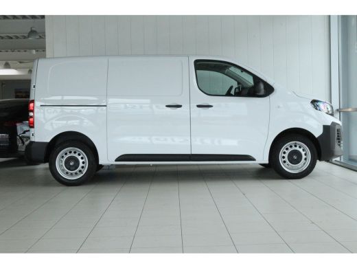Opel Vivaro 2.0 Diesel 145 L3 | Cruise Control | Stoel+Stuurverwarming | Betimmering | Camera | Navi | Carplay ActivLease financial lease