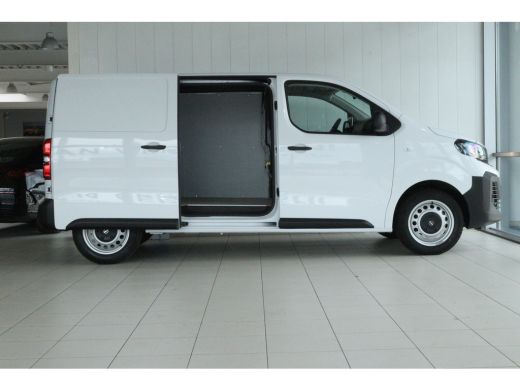 Opel Vivaro 2.0 Diesel 145 L3 | Cruise Control | Stoel+Stuurverwarming | Betimmering | Camera | Navi | Carplay ActivLease financial lease