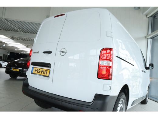 Opel Vivaro 2.0 Diesel 145 L3 | Cruise Control | Stoel+Stuurverwarming | Betimmering | Camera | Navi | Carplay ActivLease financial lease