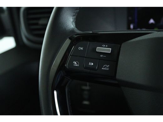 Opel Vivaro 2.0 Diesel 145 L3 | Cruise Control | Stoel+Stuurverwarming | Betimmering | Camera | Navi | Carplay ActivLease financial lease