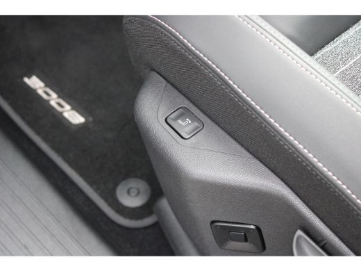 Peugeot 3008 1.6 plug-in Hybrid 195 Allure | Automaat | Navigatie | Camera | Stoelverwarming | 5.000km | NL Au... ActivLease financial lease