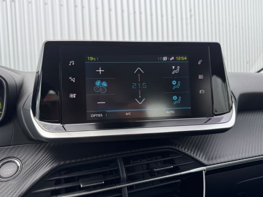 Peugeot e-208 EV Active Pack 50 kWh | SOH 96,44% | Navigatie | Cruise Control | Apple Carplay / Android Auto | ... ActivLease financial lease