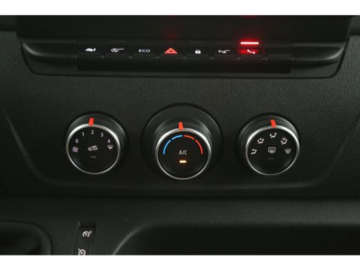 Renault Master 2.3 dCi 150PK L2H2 | Airco | Cruise | Camera | LED | Parkeersens. | Stoelverw. ActivLease financial lease