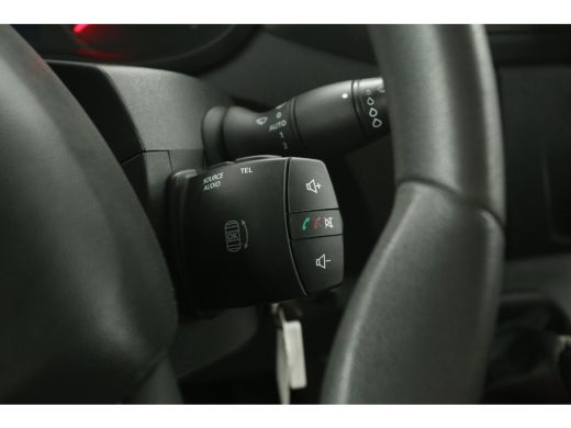 Renault Master 2.3 dCi 150PK L2H2 | Airco | Cruise | Camera | LED | Parkeersens. | Stoelverw. ActivLease financial lease
