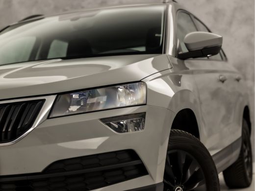 Skoda Karoq 1.5 TSI ACT Sport 150Pk Automaat (APPLE CARPLAY, GROOT NAVI, CLIMATE, KEYLESS, SPORTSTOELEN, CRUI... ActivLease financial lease