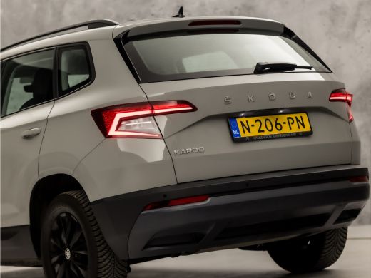 Skoda Karoq 1.5 TSI ACT Sport 150Pk Automaat (APPLE CARPLAY, GROOT NAVI, CLIMATE, KEYLESS, SPORTSTOELEN, CRUI... ActivLease financial lease