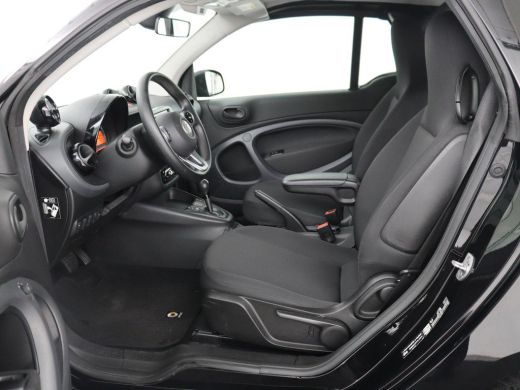 Smart Fortwo EQ Comfort 18 kWh | SOH 92,2% | Carplay | Cruise control | Climate control | Elektrisch vouwdak |... ActivLease financial lease