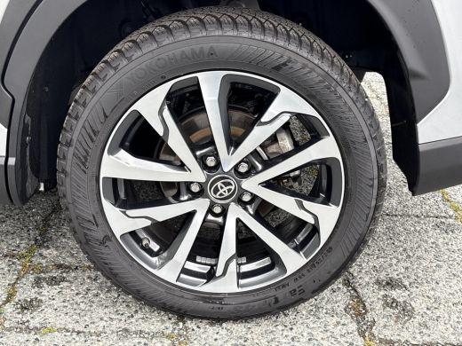 Toyota Corolla Cross Hybrid 140 Style **DODEHOEK DETECTIE/ ELEKTRISCHE ACHTERKLEP/ PARKEERSENSOREN** ActivLease financial lease