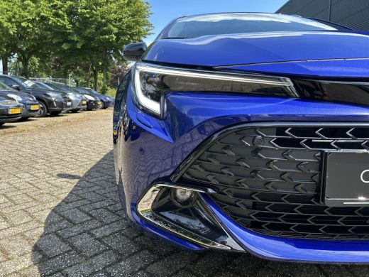 Toyota Corolla Touring Sports Hybrid 140 Dynamic ActivLease financial lease