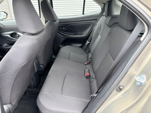 Toyota Yaris Cross 1.5 Hybrid Active comfort pack ActivLease financial lease