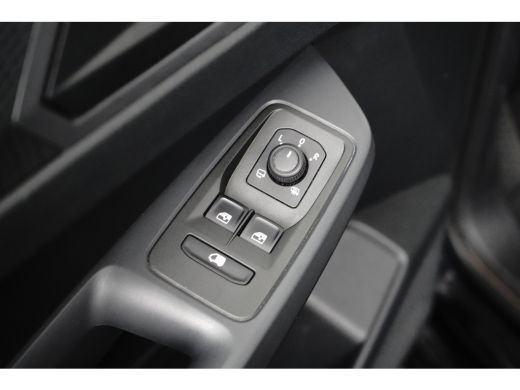 Volkswagen Caddy 2.0 TDI Style | Achteruitrijcamera | Trekhaak | Voorstoelen verwarmd ActivLease financial lease