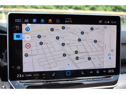 Volkswagen Golf GTE | 'App-Connect' draadloze smartphone integratie | Achterbank in ongelijke delen neerklapbaar ... ActivLease financial lease