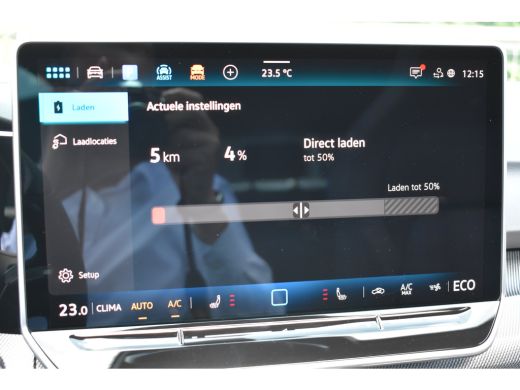 Volkswagen Golf GTE | 'App-Connect' draadloze smartphone integratie | Achterbank in ongelijke delen neerklapbaar ... ActivLease financial lease