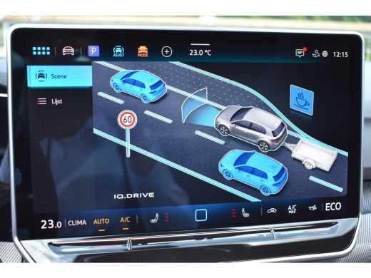 Volkswagen Golf GTE | 'App-Connect' draadloze smartphone integratie | Achterbank in ongelijke delen neerklapbaar ... ActivLease financial lease
