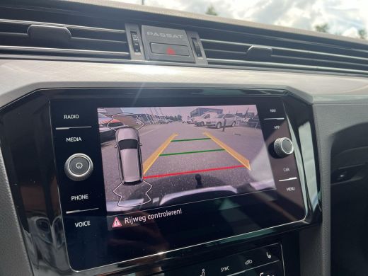 Volkswagen Passat Variant 1.4 TSI PHEV GTE Business | 218Pk | Elec. A-Klep | Trekhaak | Digi Dash | App Connect | W... ActivLease financial lease
