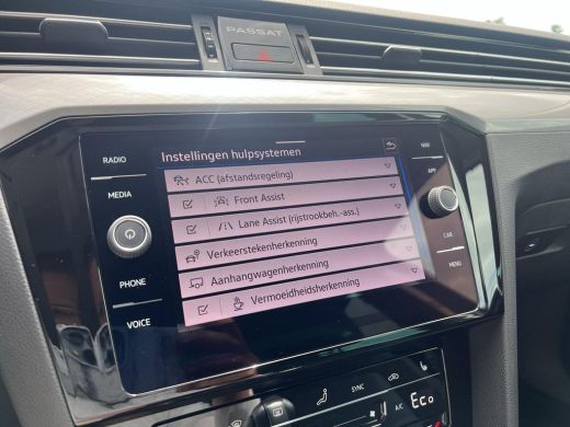 Volkswagen Passat Variant 1.4 TSI PHEV GTE Business | 218Pk | Elec. A-Klep | Trekhaak | Digi Dash | App Connect | W... ActivLease financial lease