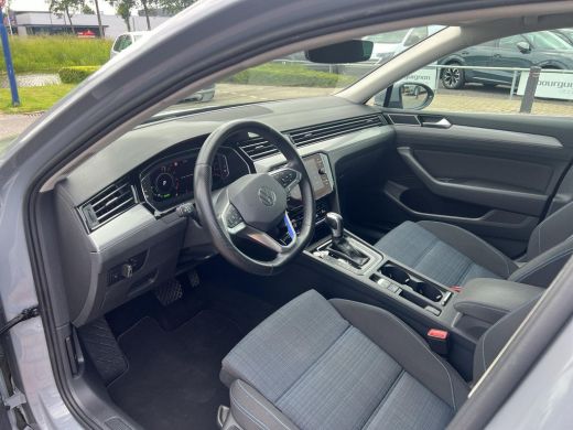 Volkswagen Passat Variant 1.4 TSI PHEV GTE Business | 218Pk | Elec. A-Klep | Trekhaak | Digi Dash | App Connect | W... ActivLease financial lease