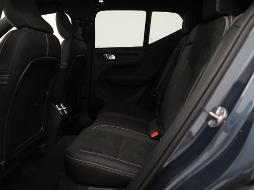 Volvo  EX40 Single Extended Ultra Black Edition Europa 82 kWh | Panoramadak | 360&deg; Camera | Harman/Kardon | A... ActivLease financial lease