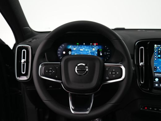 Volvo  EX40 Single Extended Ultra Black Edition Europa 82 kWh | Panoramadak | 360&deg; Camera | Harman/Kardon | A... ActivLease financial lease