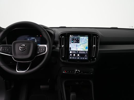 Volvo  EX40 Single Extended Ultra Black Edition Europa 82 kWh | Panoramadak | 360&deg; Camera | Harman/Kardon | A... ActivLease financial lease
