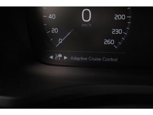 Volvo  V60 2.0 T6 Plug-in hybrid AWD Plus Dark | Long Range | VolvoSelekt! | R-Design ActivLease financial lease