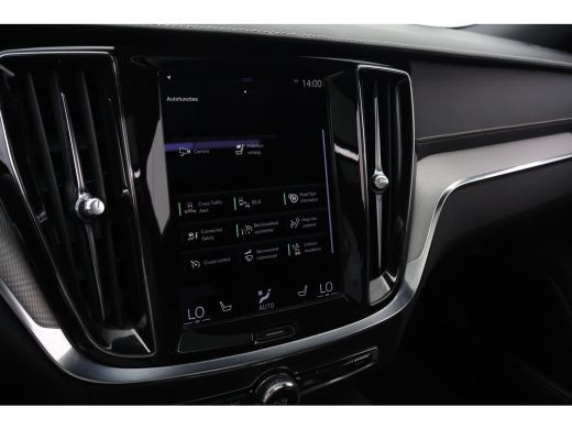 Volvo  V60 2.0 T6 Plug-in hybrid AWD Plus Dark | Long Range | VolvoSelekt! | R-Design ActivLease financial lease