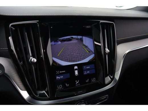 Volvo  V60 2.0 T6 Plug-in hybrid AWD Plus Dark | Long Range | VolvoSelekt! | R-Design ActivLease financial lease