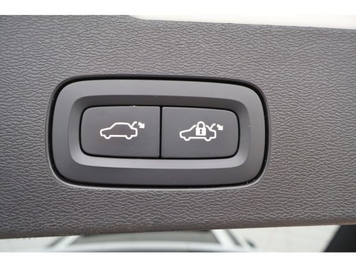 Volvo  V60 2.0 T6 Plug-in hybrid AWD Plus Dark | Long Range | VolvoSelekt! | R-Design ActivLease financial lease