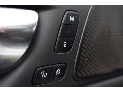 Volvo  V60 2.0 T6 Plug-in hybrid AWD Plus Dark | Long Range | VolvoSelekt! | R-Design ActivLease financial lease