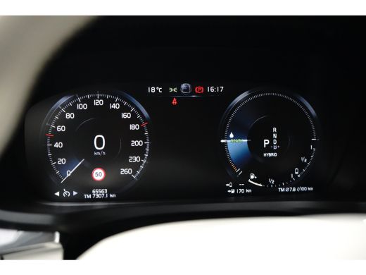 Volvo  V60 2.0 T6 Recharge AWD Inscription 390pk | Trekhaak | Leder | Stoelverwarming | Apple Carplay ActivLease financial lease