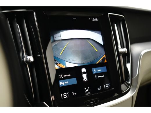 Volvo  V60 2.0 T6 Recharge AWD Inscription 390pk | Trekhaak | Leder | Stoelverwarming | Apple Carplay ActivLease financial lease