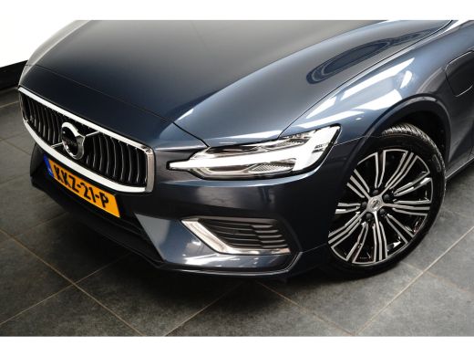 Volvo  V60 2.0 T6 Recharge AWD Inscription 390pk | Trekhaak | Leder | Stoelverwarming | Apple Carplay ActivLease financial lease