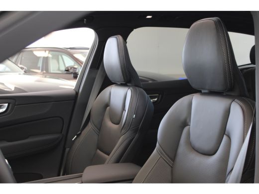 Volvo  XC60 406PK T8 Ultra Black Edition Exec | Luchtvering | Gelam Glas | B&W Audio | Massage | Getint Glas ActivLease financial lease