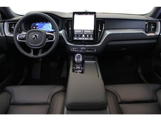 Volvo  XC60 406PK T8 Ultra Black Edition Exec | Luchtvering | Gelam Glas | B&W Audio | Massage | Getint Glas ActivLease financial lease