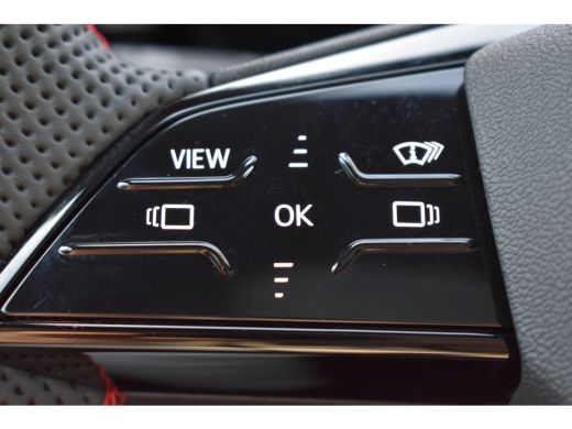 Audi A5 Avant TFSI e-hybrid quattro 220 kW S-edition 19 inch | Head-up-Display | Panoramadak | Omgevingsc... ActivLease financial lease
