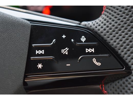 Audi A5 Avant TFSI e-hybrid quattro 220 kW S-edition 19 inch | Head-up-Display | Panoramadak | Omgevingsc... ActivLease financial lease