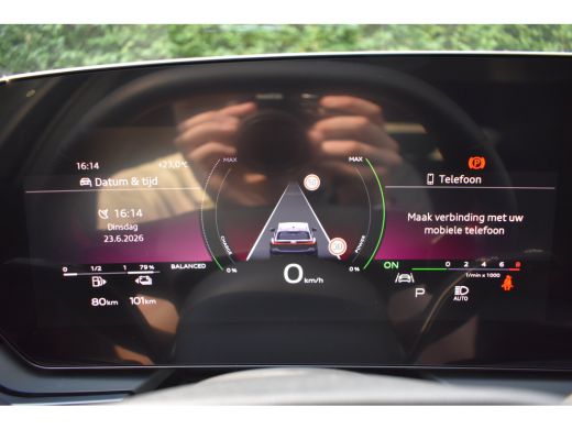 Audi A5 Avant TFSI e-hybrid quattro 220 kW S-edition 19 inch | Head-up-Display | Panoramadak | Omgevingsc... ActivLease financial lease