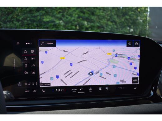 Audi A5 Avant TFSI e-hybrid quattro 220 kW S-edition 19 inch | Head-up-Display | Panoramadak | Omgevingsc... ActivLease financial lease