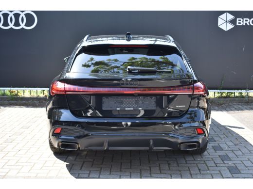 Audi A5 Avant TFSI e-hybrid quattro 220 kW S-edition 19 inch | Head-up-Display | Panoramadak | Omgevingsc... ActivLease financial lease