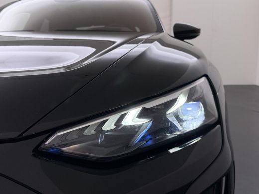 Audi e-tron GT RS 93 kWh VAN: 69.900,- VOOR: 64.877,- UW WKVOORDEEL: 5.023,- | SOH: 93% | CARBON PAKKET | STOELV... ActivLease financial lease