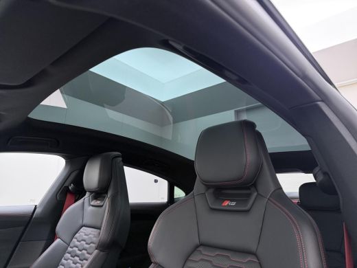 Audi e-tron GT RS 93 kWh VAN: 69.900,- VOOR: 64.877,- UW WKVOORDEEL: 5.023,- | SOH: 93% | CARBON PAKKET | STOELV... ActivLease financial lease