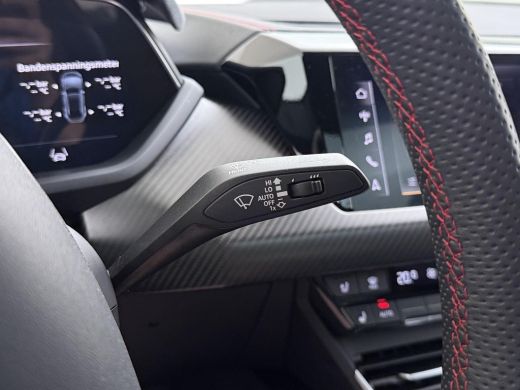 Audi e-tron GT RS 93 kWh VAN: 69.900,- VOOR: 64.877,- UW WKVOORDEEL: 5.023,- | SOH: 93% | CARBON PAKKET | STOELV... ActivLease financial lease