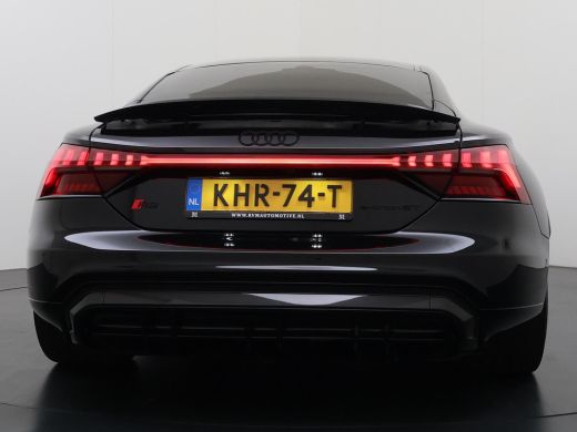 Audi e-tron GT RS 93 kWh VAN: 69.900,- VOOR: 64.877,- UW WKVOORDEEL: 5.023,- | SOH: 93% | CARBON PAKKET | STOELV... ActivLease financial lease